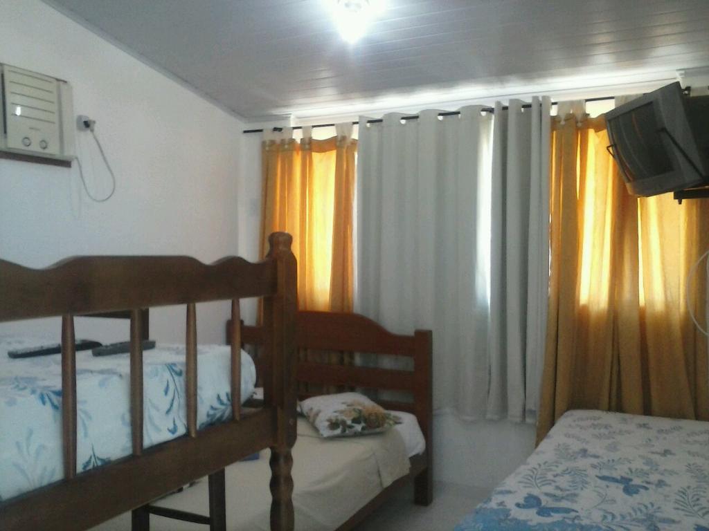 אריאל דו קאבו Hostel Kamorim מראה חיצוני תמונה