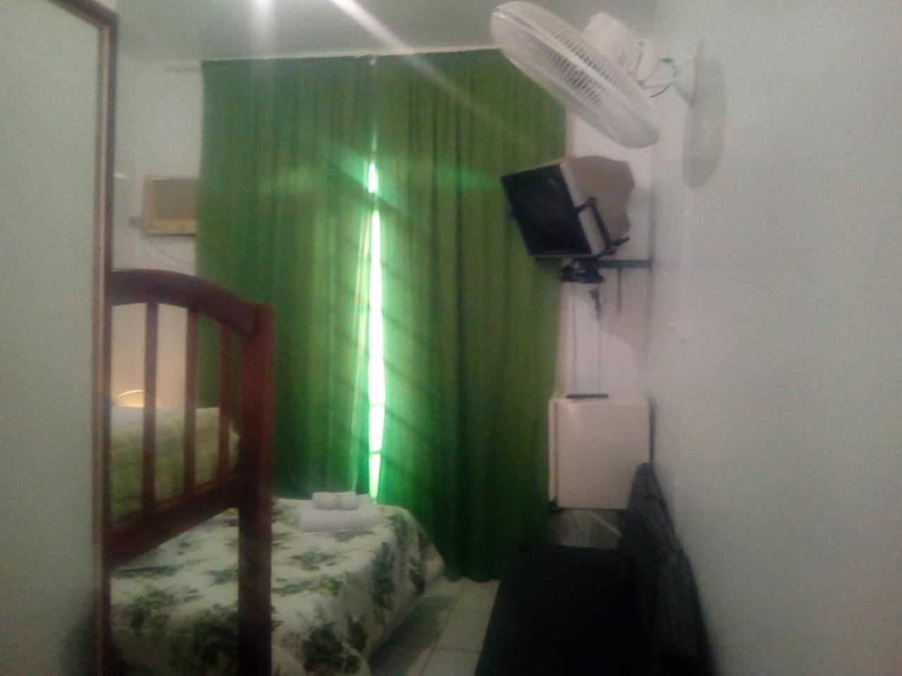 אריאל דו קאבו Hostel Kamorim מראה חיצוני תמונה